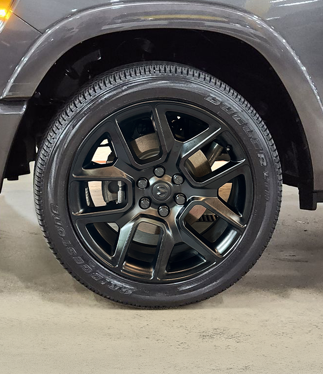After MattsCaps with black lug nut caps installed