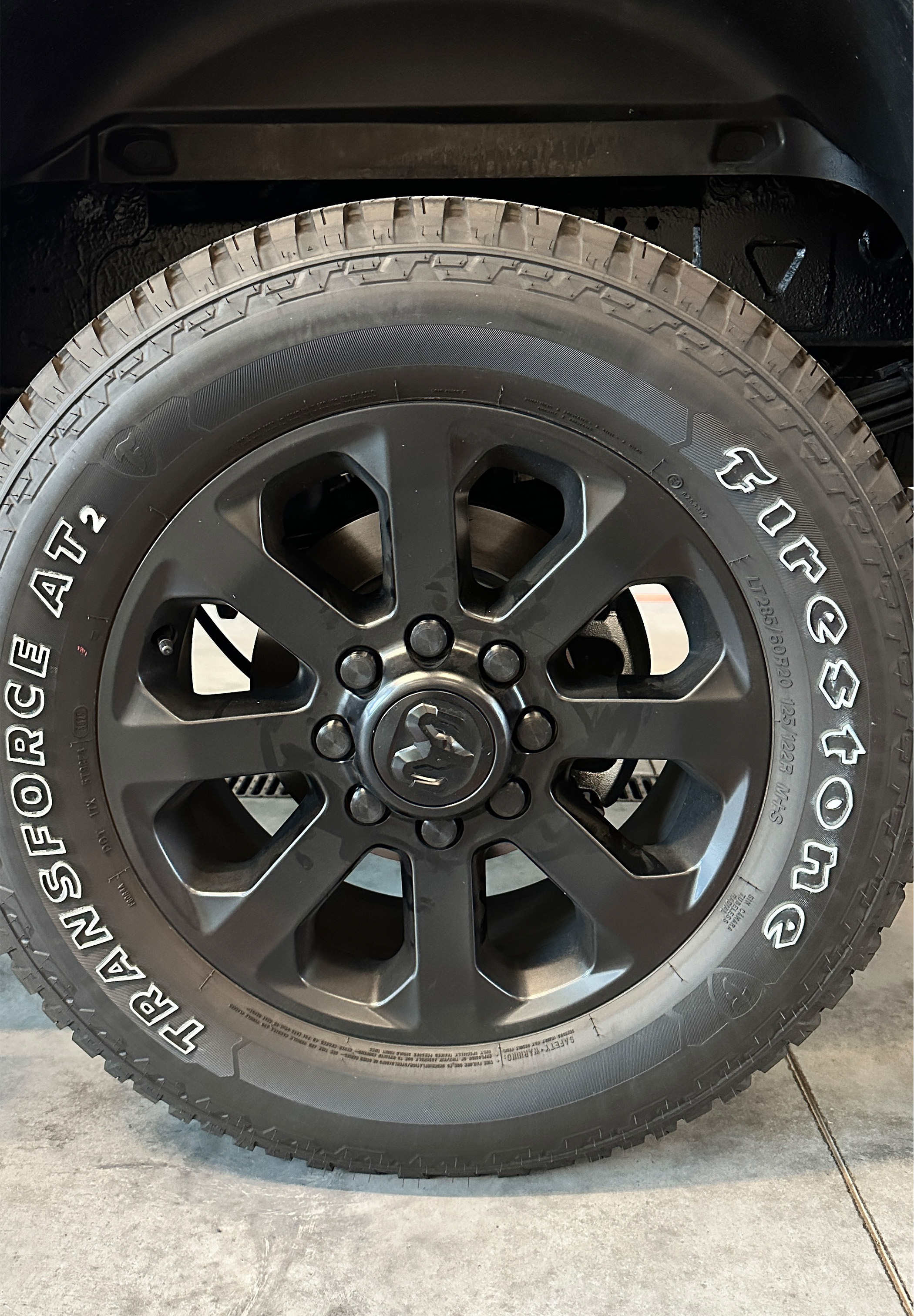 After MattsCaps with black lug nut caps installed